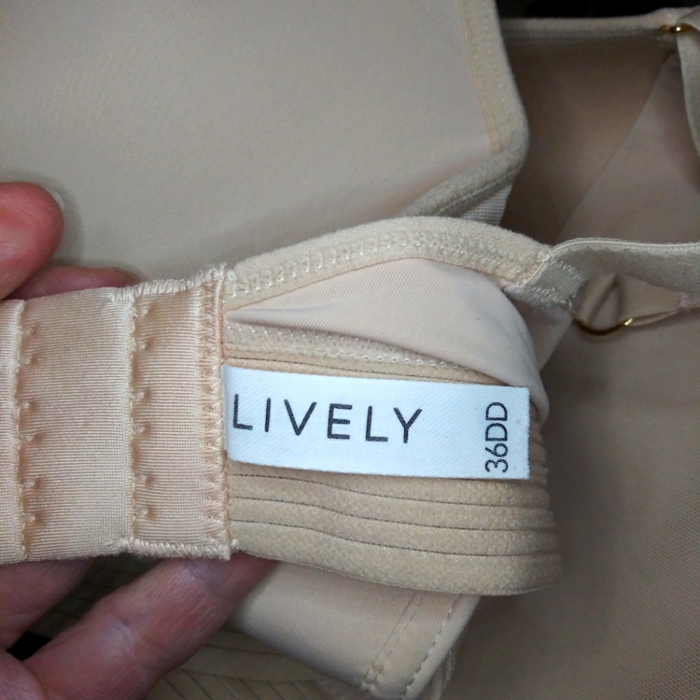 Lively Spacer Bra With Convertible Straps In Toasted Almond Size 36DD - Picture 8 of 11
